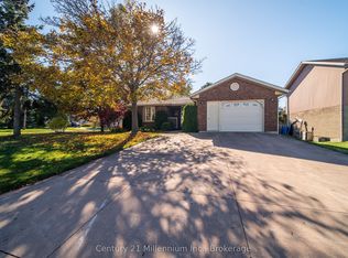 750 Baird St, Kincardine, ON N2Z 1M3