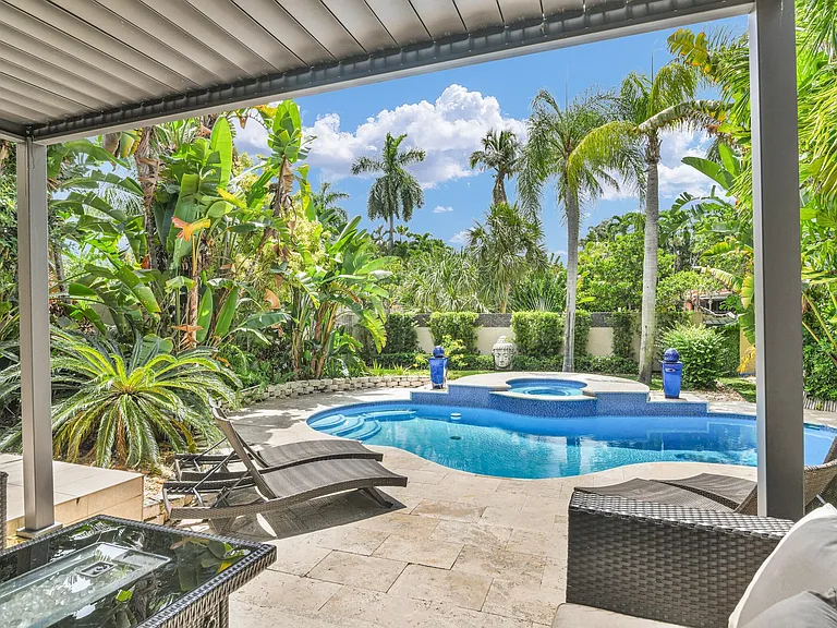 753 Villa Portofino Cir — Photo 12