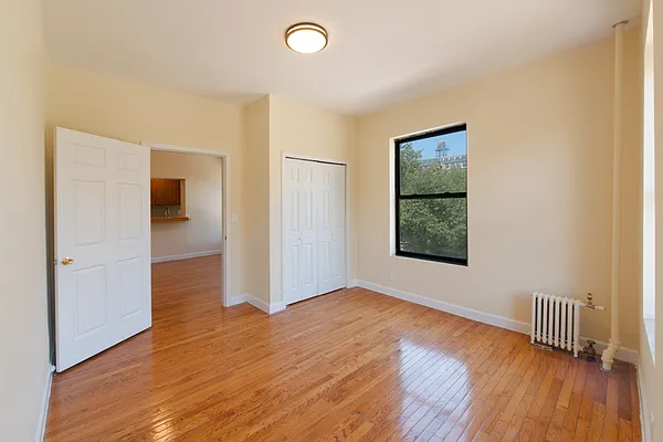 Rented by REAL New York | media 15