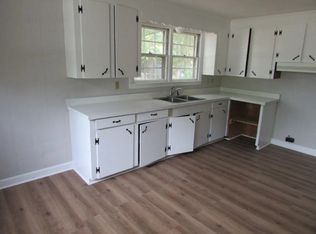 420 Sanders Dr, Sumter, SC 29150