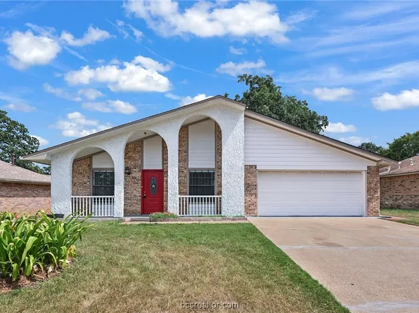 1012 San Saba Dr, College Station, TX 77845