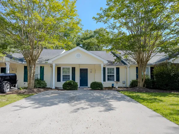 7955 Vermont Rd, North Charleston, SC 29418