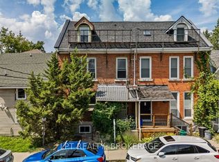 374 Barrie St, Kingston, ON K7K3T4