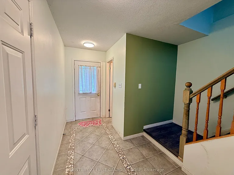 740 Redoak Ave — Photo 3