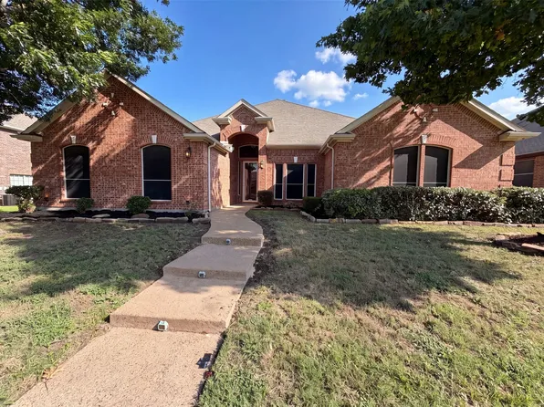 529 Olympia St, Desoto, TX 75115