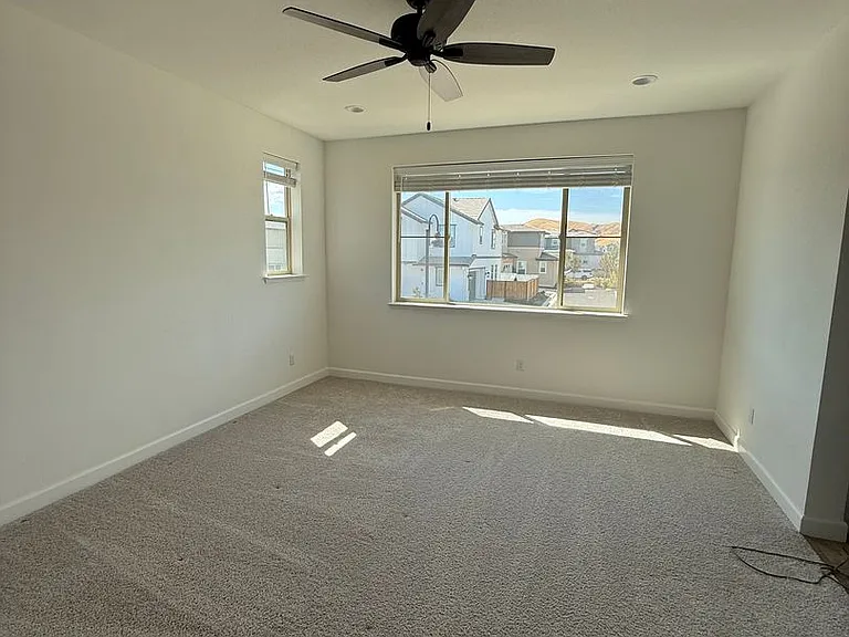 2460 Cinnabar Dr — Photo 15
