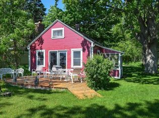 N131 Surfside Dr, Holland, WI 53013