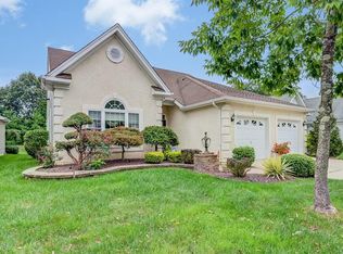 31 Crooked Stick Rd, Jackson, NJ 08527