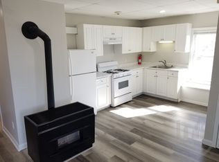 15 Walnut St APT 3R, Central Falls, RI 02863