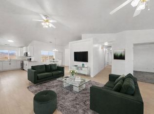 250 E 970 N, Hurricane, UT 84737