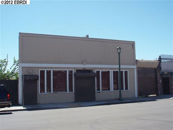 2nd image of 9915 Macarthur Blvd