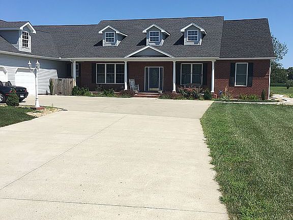 5th image of 15428 Karigan Ln