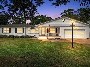 4340 Thoroughgood Dr, Virginia Beach, VA 23455
