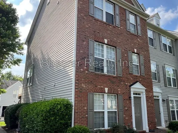 12003 Duke Lancaster Dr, Charlotte, NC 28277