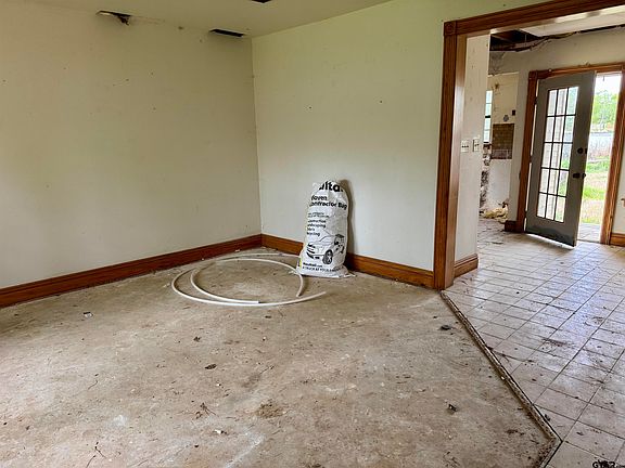 5th image of 10248 E Lakeshore Dr