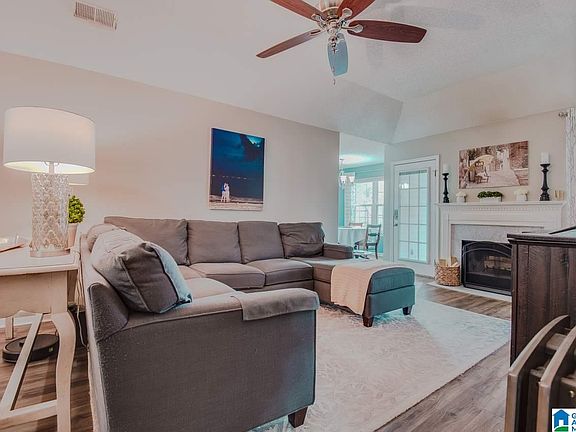 4th image of 541 Warrior Dr