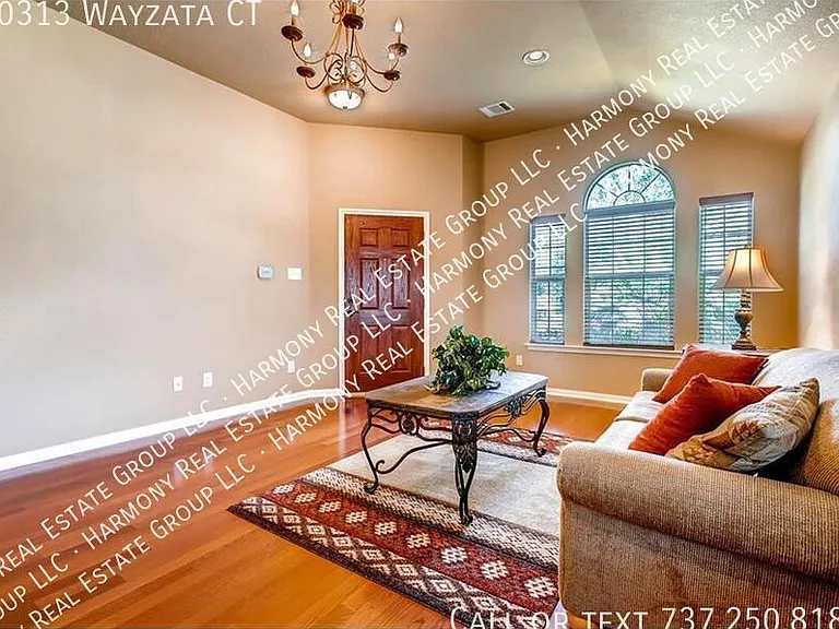 20313 Wayzata Ct — Photo 9