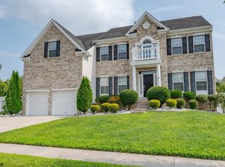 29 Woodmere Rd, Mays Landing, NJ 08330