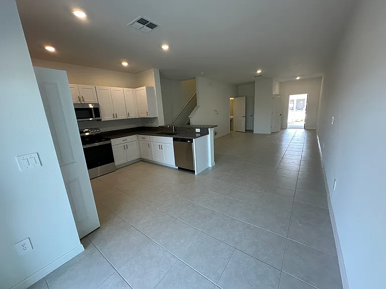 32045 Spiceberry St — Photo 5