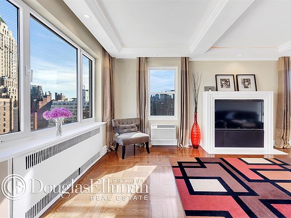 3rd image of 930 5th Ave #16H