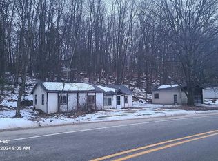 4202 Holiday Rd, Traverse City, MI 49686