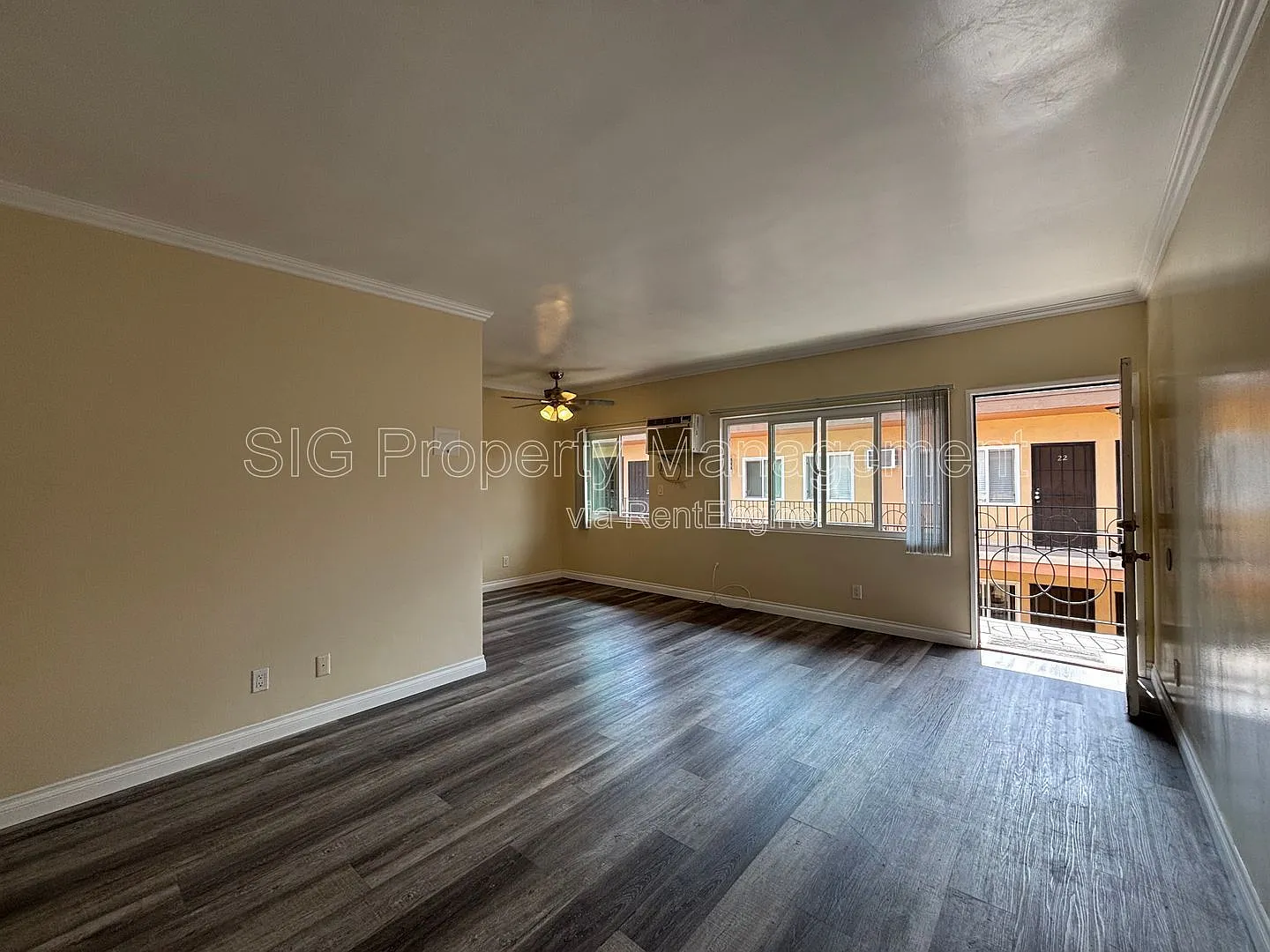 1 bed, 1.0 bath, 650 sqft, $1,738 — Photo 3