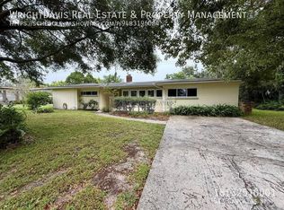 513 Carolyne St, Temple Terrace, FL 33617