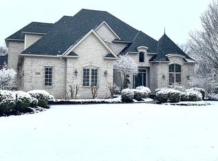 2304 Silveridge Trl, Westlake, OH 44145