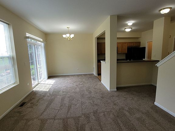 4th image of 1379 W Alder Creek Dr