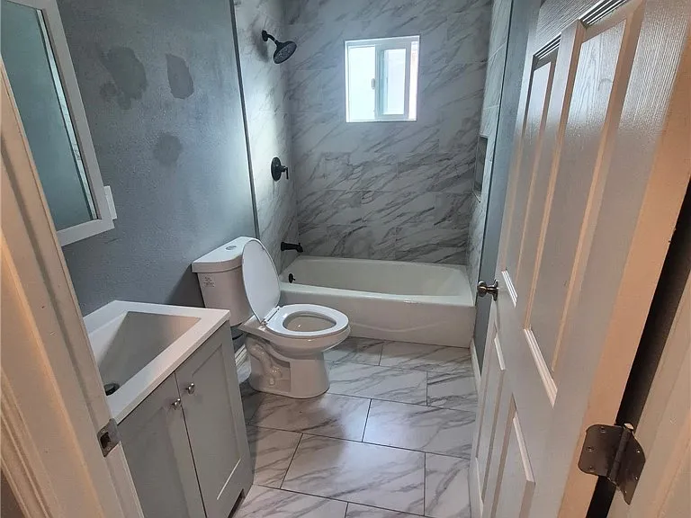 2743 N E St #2743 — Photo 8