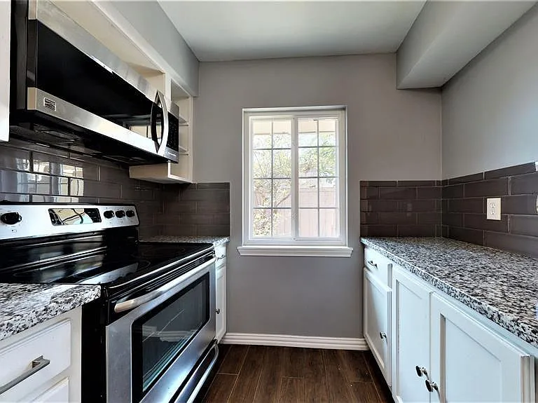 2121 Winrock Blvd #43 — Photo 14