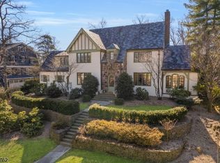 32 Colt Rd, Summit, NJ 07901