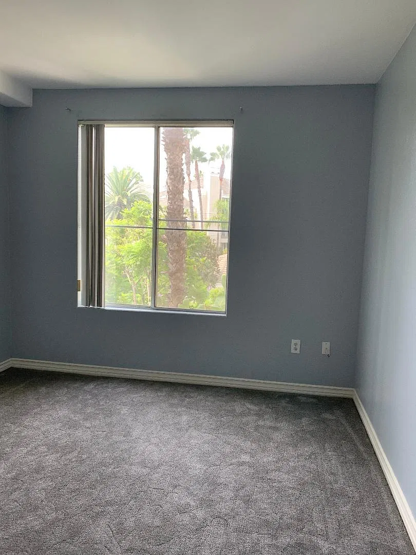 2 bed, 1204 sqft, $3,300 — Photo 1