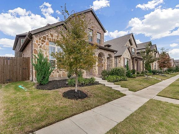 3rd image of 7109 Myrtleridge Dr