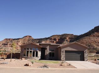 247 W Ladera Ln, Kanab, UT 84741