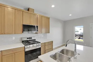 749 N Creative Way — Photo 5