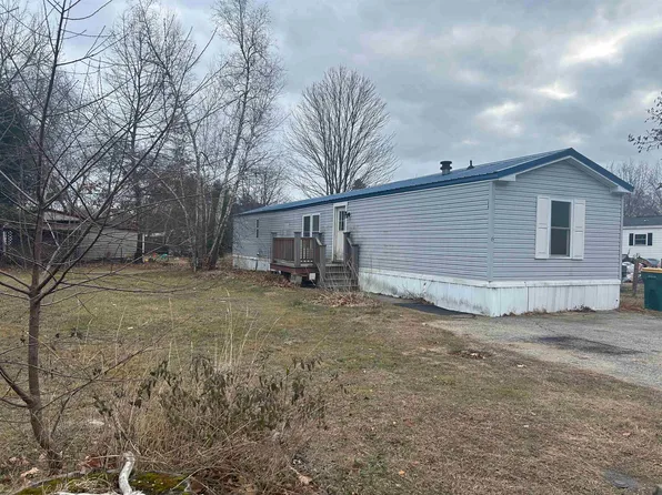 6 Kennedy Avenue, Rochester, NH 03839