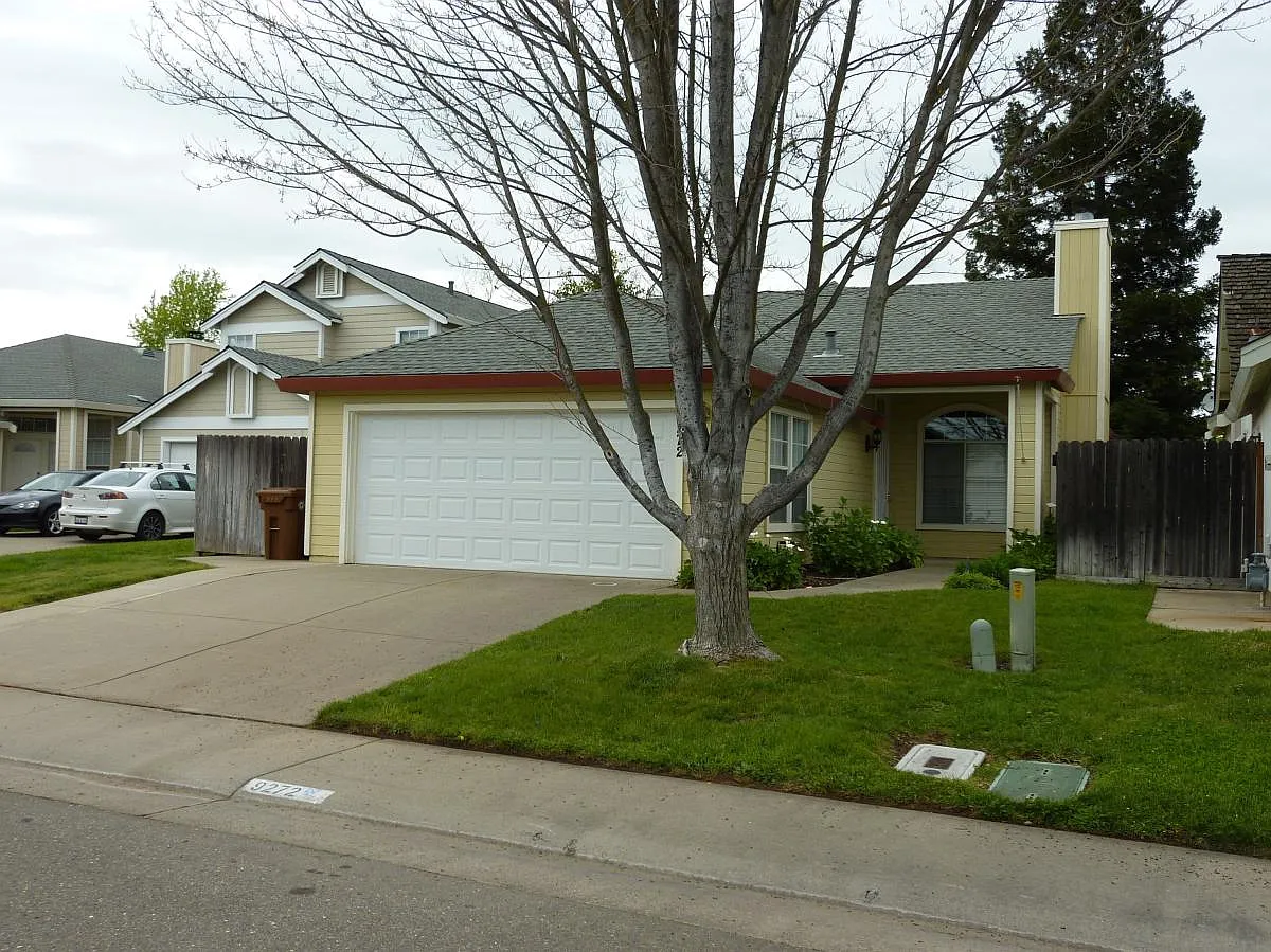 9272 Guillermina Ct photo 1