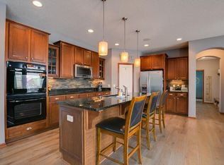 3204 Millbrook Cir, Stillwater, MN 55082