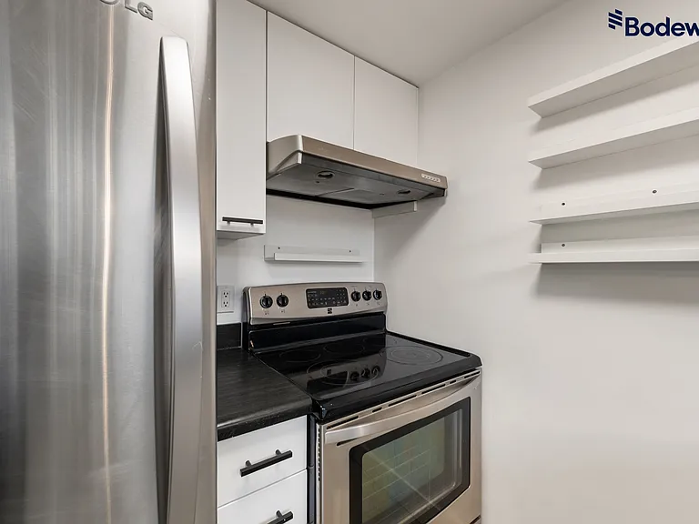 1 Cordova St E #309 — Photo 9