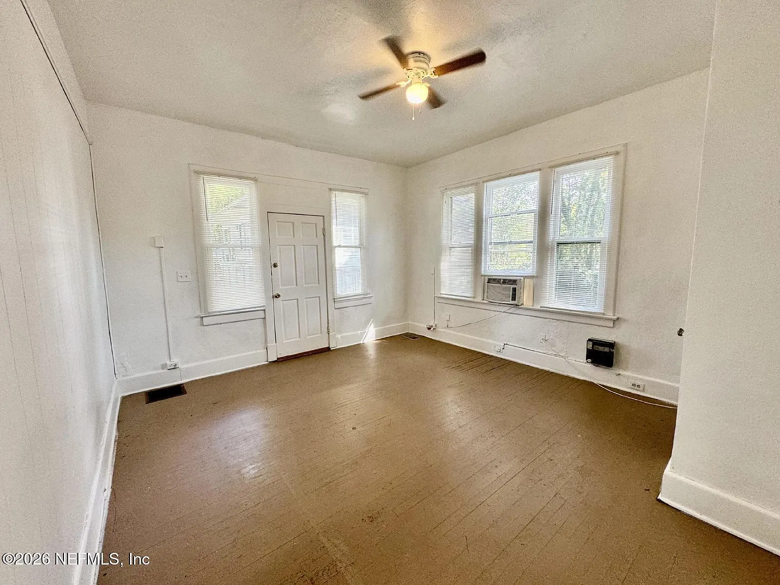 1 bed, 1.0 bath, 1514 sqft, $900 — Photo 1