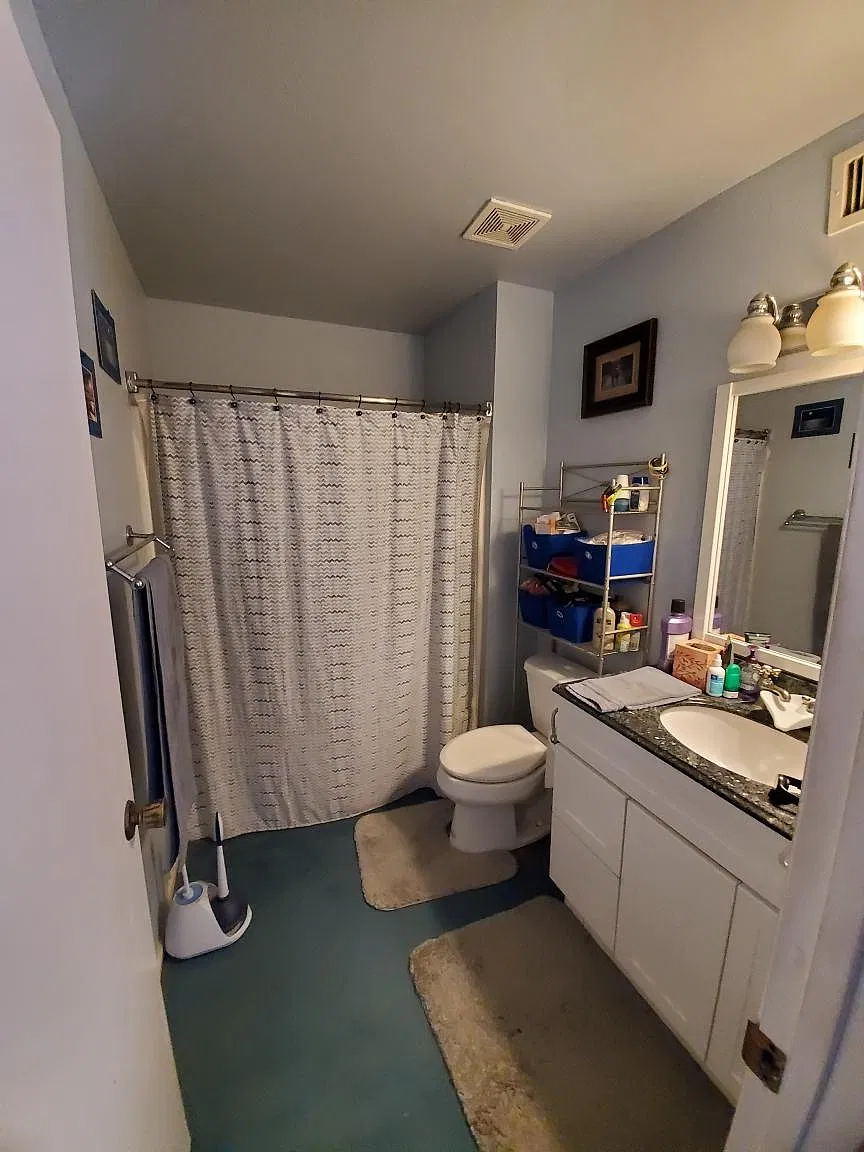 2 bed, 1000 sqft, $1,700 — Photo 3