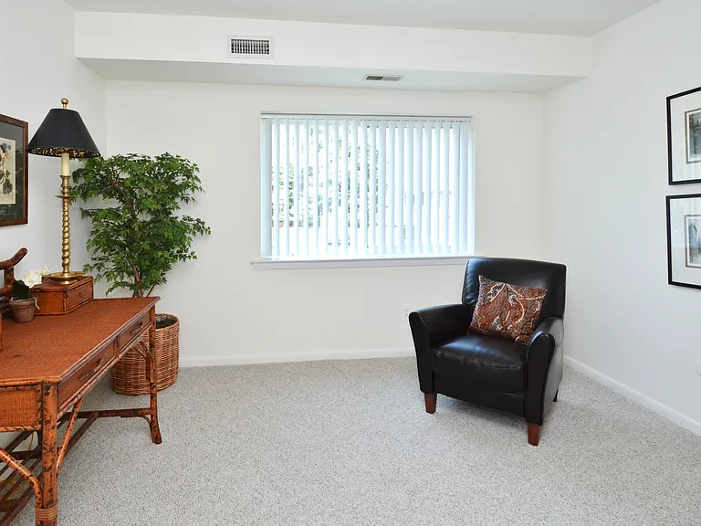 Sample Bedroom/Den