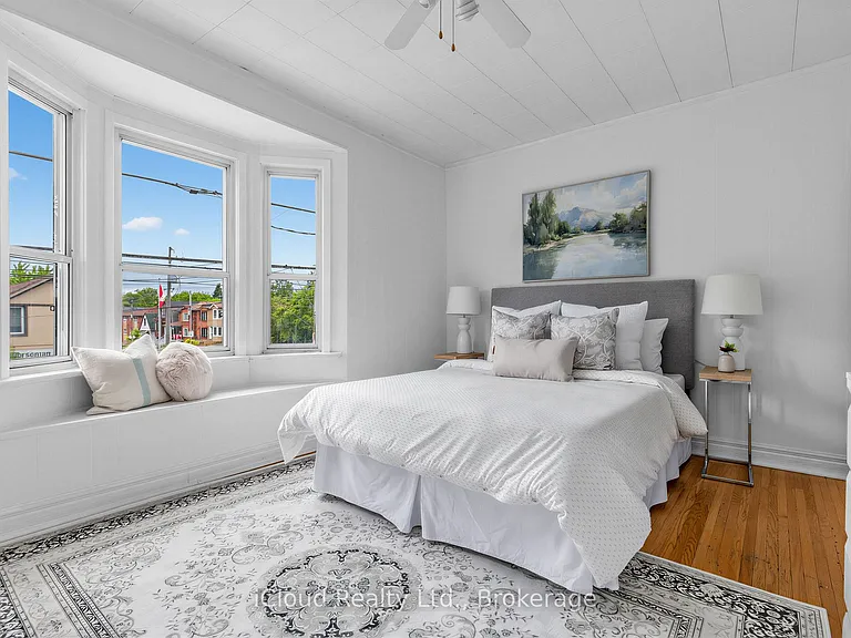 1303 Woodbine Ave — Photo 18