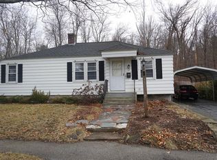 39 Knowles Rd, Worcester, MA 01602