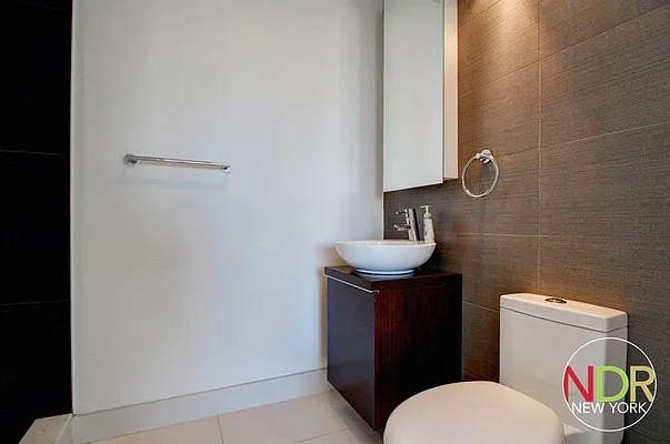 Rented by Next Door Realty NYC | media 52