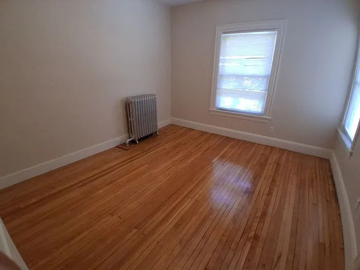 354 Harvard St — Photo 10