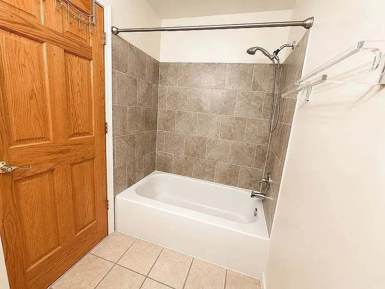 1661 Cornell Dr #0 — Photo 6