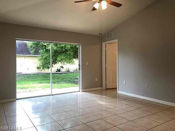 5th image of 317 Melissa Ave