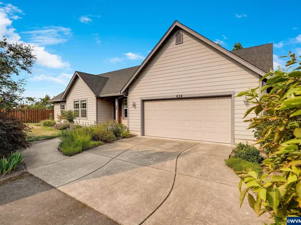 624 Saint Marys Ave, Mount Angel, OR 97362